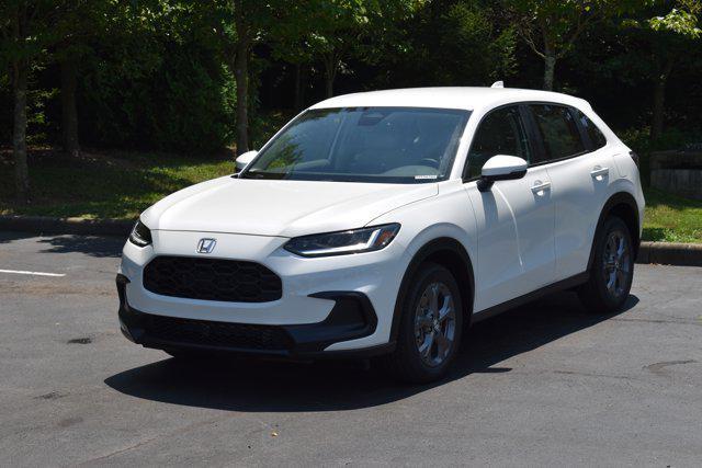 Photo of 2026 Platinum White Pearl Honda HR-V