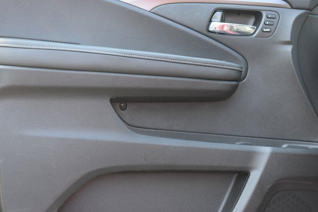 Photo of 2025 Sonic Gray Pearl Honda Ridgeline