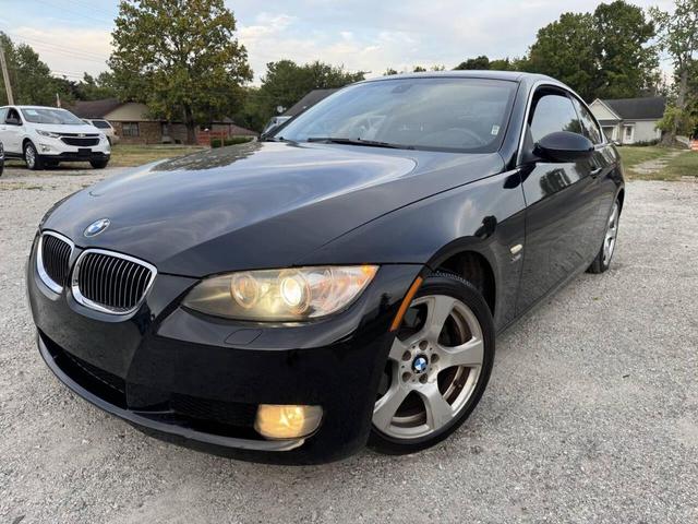 Photo of 2009 Black BMW 328