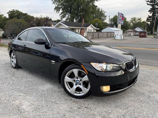 Photo of 2009 Black BMW 328