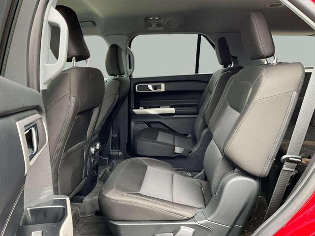 Photo of 2022 Rapid Red Metallic Tinted Clearcoat Ford Explorer