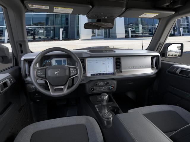 Photo of 2025 Shadow Black Ford Bronco