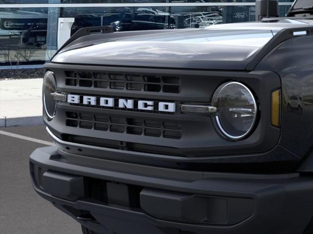 Photo of 2025 Shadow Black Ford Bronco