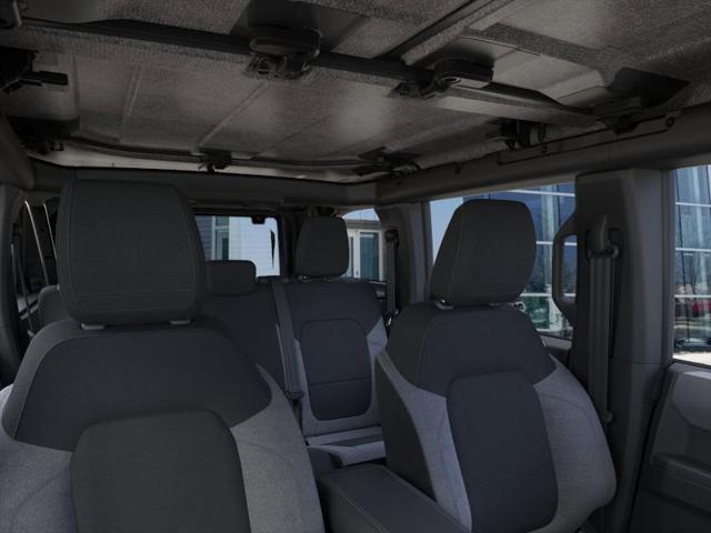 Photo of 2025 Shadow Black Ford Bronco