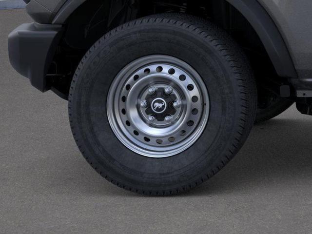 Photo of 2025 Carbonized Gray Metallic Ford Bronco