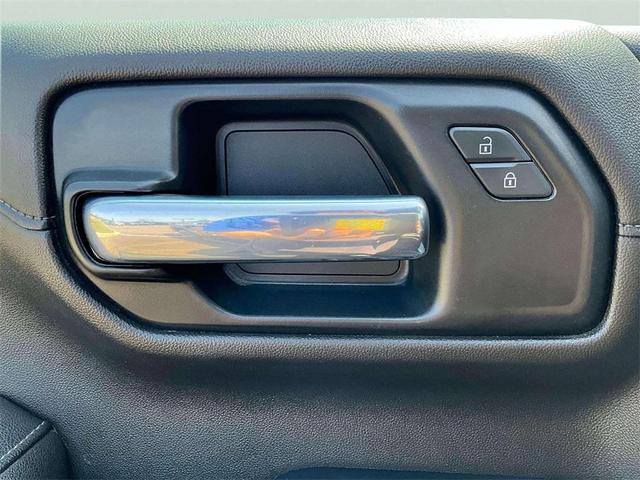 Photo of 2021 Dark Sky Metallic GMC Sierra 1500