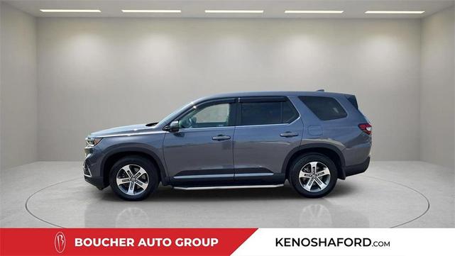 Photo of 2025 Gray Honda Pilot