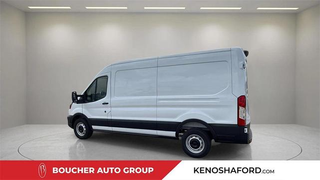Photo of 2025 Oxford White Ford Transit-150