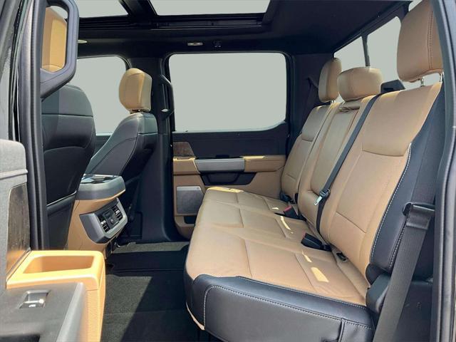 Photo of 2024 Agate Black Metallic Ford F-250