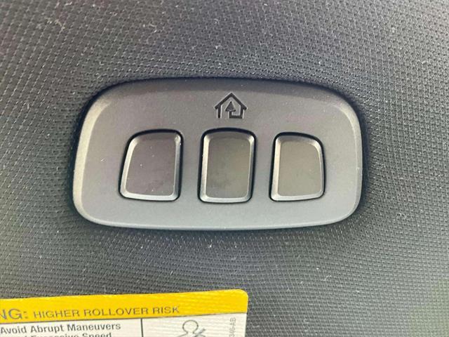 Photo of 2024 Agate Black Metallic Ford F-250