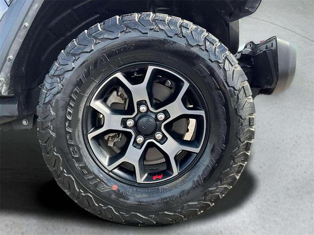 Photo of 2018 Granite Crystal Metallic Clearcoat Jeep Wrangler Unlimited