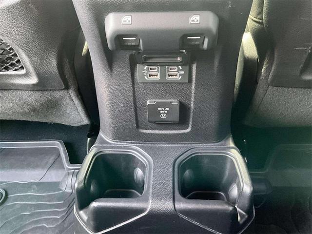 Photo of 2018 Granite Crystal Metallic Clearcoat Jeep Wrangler Unlimited