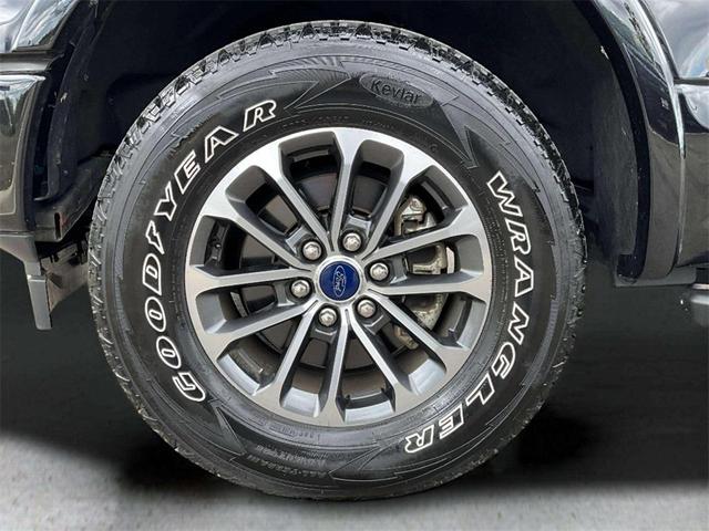 Photo of 2020 Agate Black Metallic Ford F-150