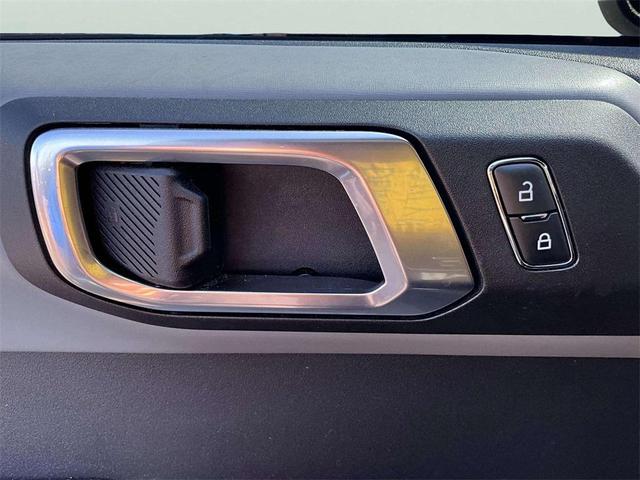 Photo of 2022 Shadow Black Ford Bronco