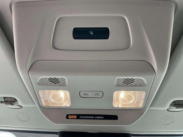 Photo of 2025 Oxford White Ford Transit-350