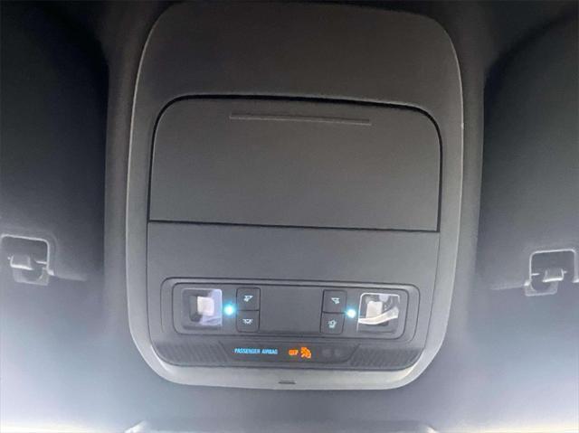 Photo of 2023 Iconic Silver Metallic Ford F-150