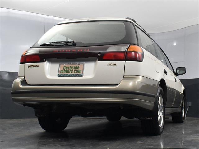 Photo of 2003 White Frost Pearl/Titanium Pearl Subaru Outback