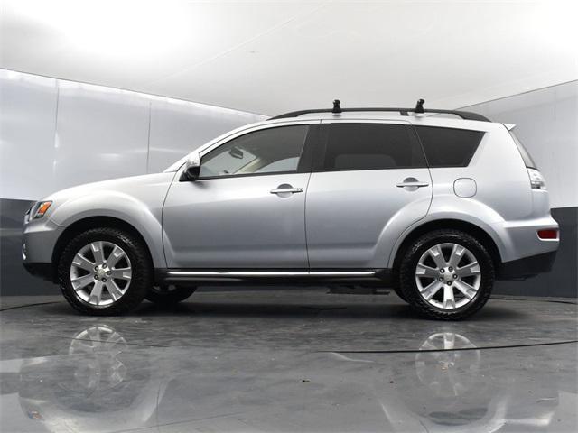 Photo of 2013 Cool Silver Metallic Mitsubishi Outlander