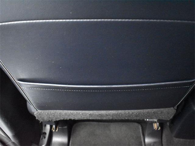 Photo of 2013 Cool Silver Metallic Mitsubishi Outlander