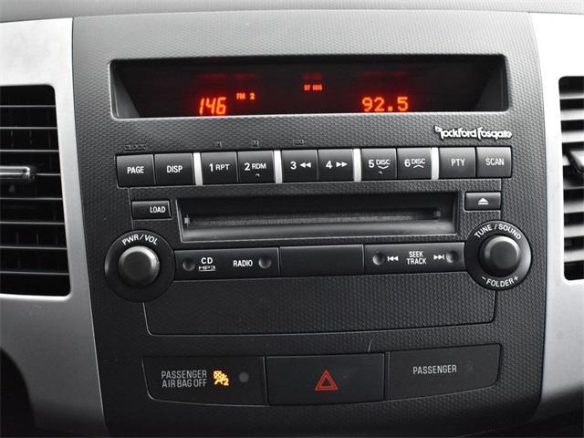Photo of 2013 Cool Silver Metallic Mitsubishi Outlander