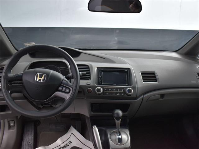 Photo of 2006 Alabaster Silver Metallic Honda Civic