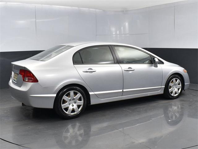 Photo of 2006 Alabaster Silver Metallic Honda Civic