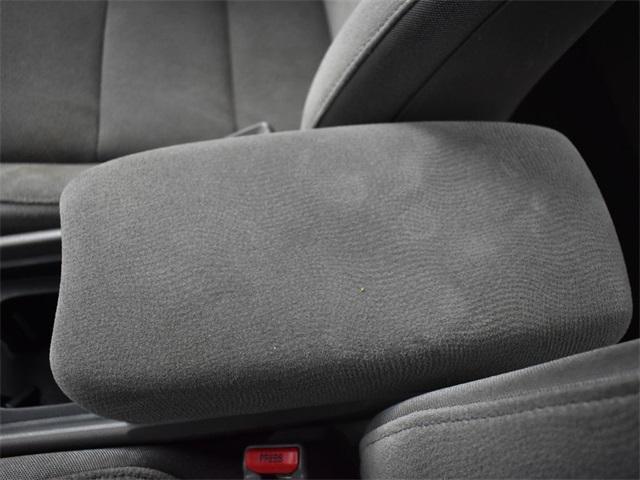 Photo of 2006 Alabaster Silver Metallic Honda Civic