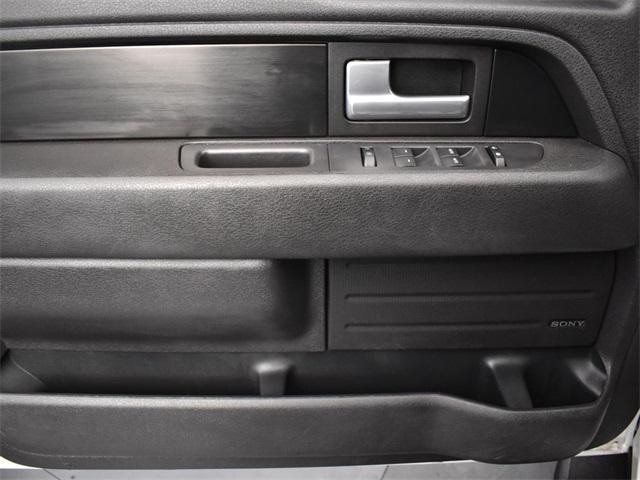 Photo of 2013 Oxford White Ford F-150