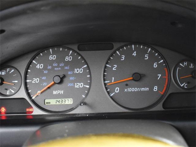 Photo of 2002 Cloud White Nissan Sentra
