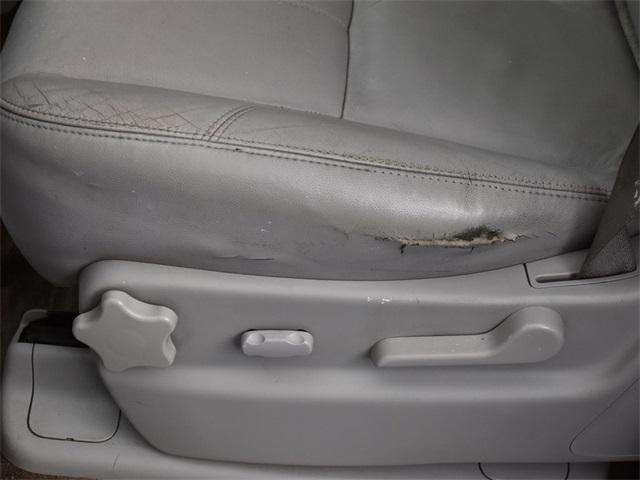Photo of 2009 Black Chevrolet Avalanche