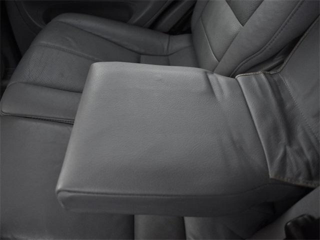 Photo of 2000 Polar White Mercedes-Benz M-Class