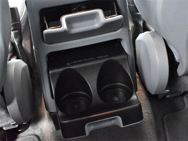 Photo of 2000 Polar White Mercedes-Benz M-Class