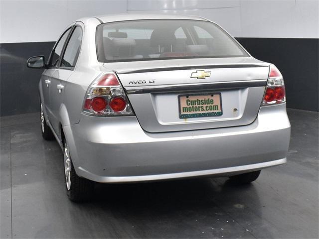 Photo of 2011 Silver Ice Metallic Chevrolet Aveo