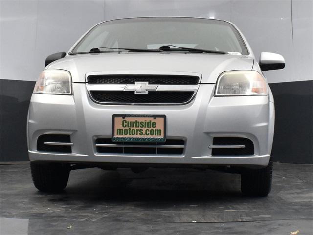 Photo of 2011 Silver Ice Metallic Chevrolet Aveo