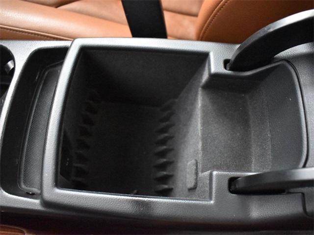 Photo of 2011 Deep Sea Blue Pearl Effect Audi Q5