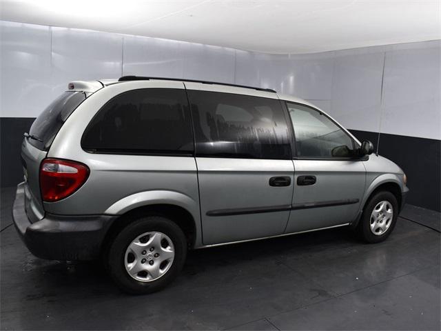 Photo of 2003 Bright Silver Metallic Clearcoat Dodge Caravan