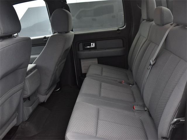 Photo of 2014 Oxford White Ford F-150