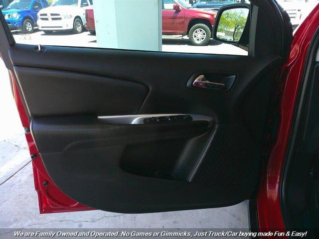 Photo of 2016 Redline 2 Pearl Coat Dodge Journey
