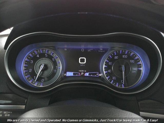 Photo of 2019 Granite Crystal Metallic Clear Coat Chrysler 300