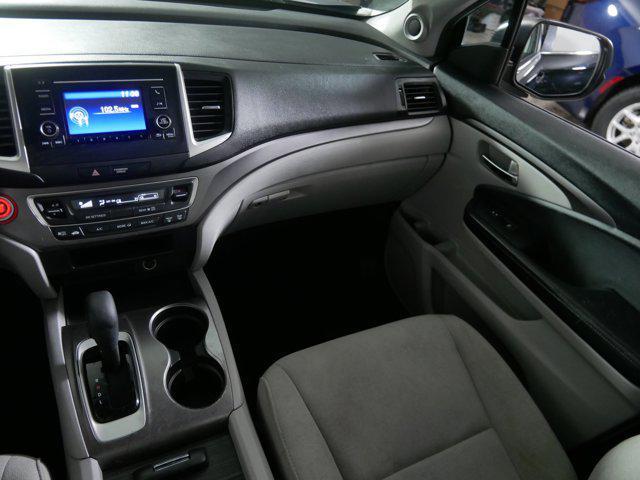 Photo of 2018 Crystal Black Pearl Honda Pilot