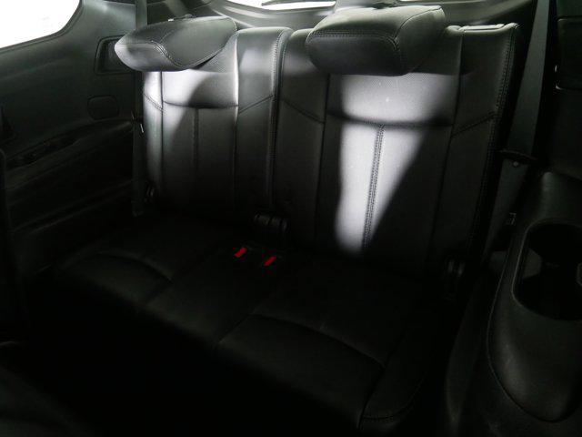 Photo of 2015 Brilliant Silver Nissan Pathfinder