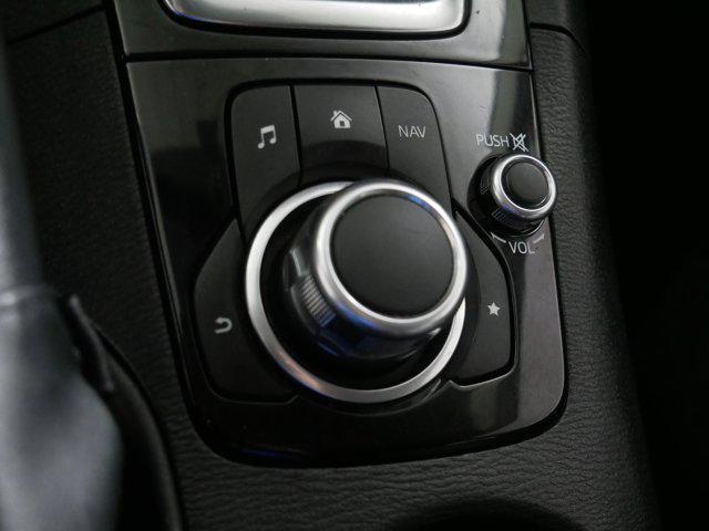 Photo of 2016 Liquid Silver Metallic Mazda Mazda3