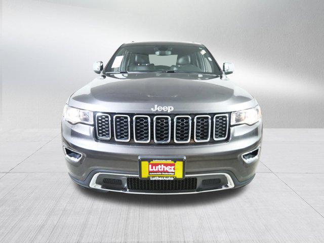 Photo of 2021 Granite Crystal Metallic Clearcoat Jeep Grand Cherokee