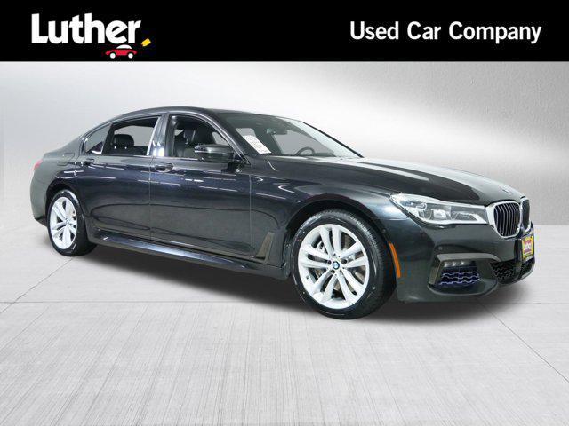 2017 BMW 750