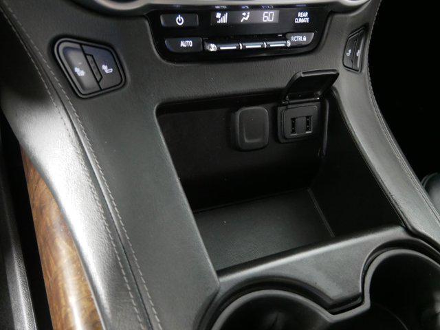 Photo of 2020 Summit White Chevrolet Tahoe