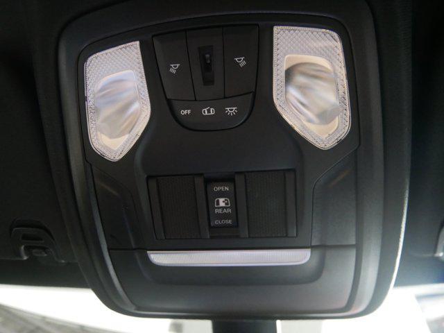 Photo of 2022 Granite Crystal Metallic Clearcoat RAM 1500