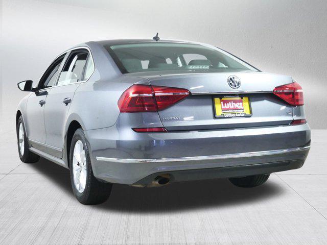 Photo of 2016 Platinum Gray Metallic Volkswagen Passat