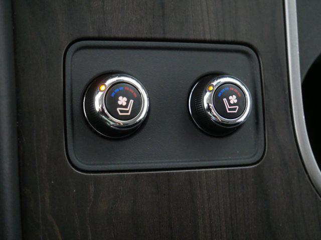 Photo of 2023 Boulder Gray Pearl Nissan Murano