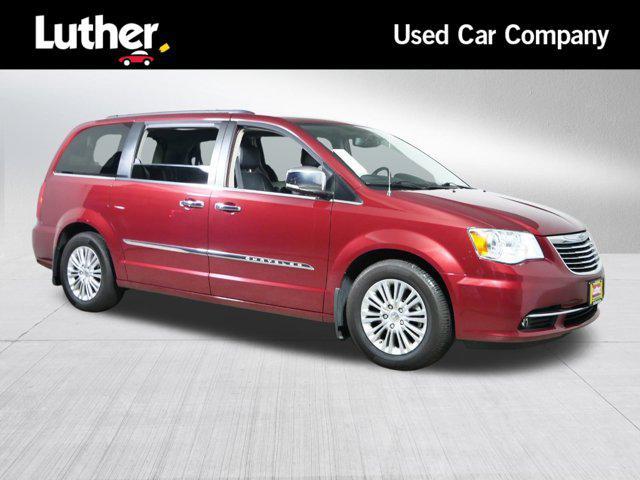 2015 Chrysler Town & Country