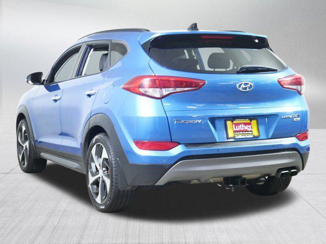 Photo of 2016 Caribbean Blue Hyundai TUCSON